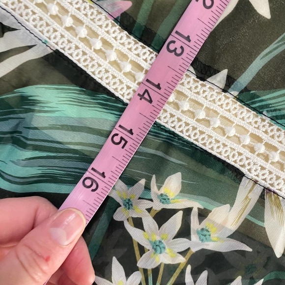 NWT Miss Me Green Tropical Floral Embroidered Skirt Side Slit Semi Sheer-Large - Picture 3 of 8